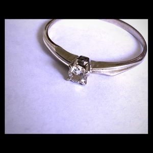 1/4 carat diamond white wedding band